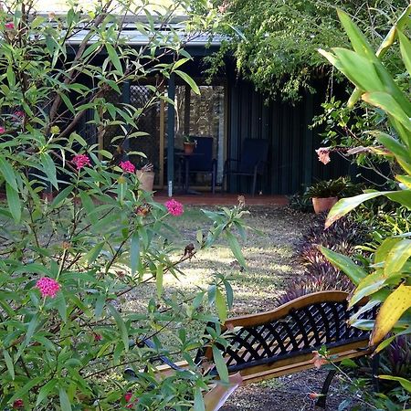 Lagoon Pocket Bed & Breakfast Ngoại thất bức ảnh